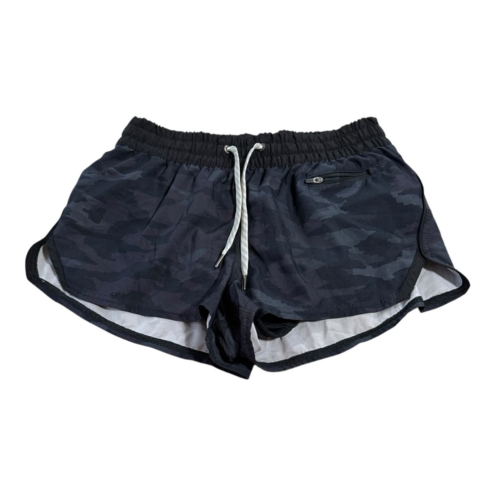 Vuori Clementine 2.0 Shorts Women’s S Gray Camo